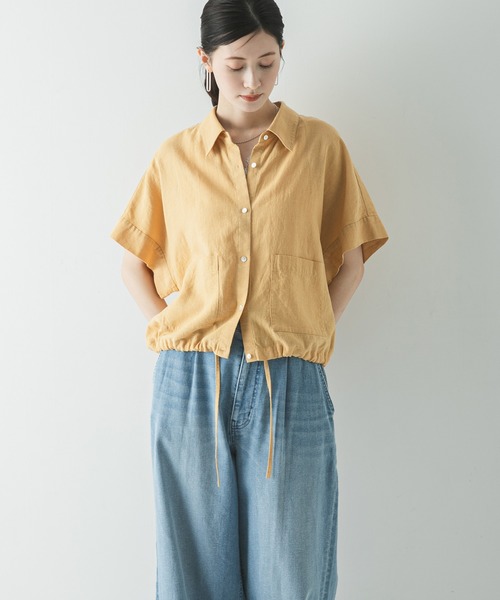 URBAN RESEARCH（アーバンリサーチ）の「ラミーレーヨンハーフスリーブシャツ（シャツ/ブラウス・レディース・ネイビー/ベージュ系その他/ホワイト・FREE）」の11枚目の写真