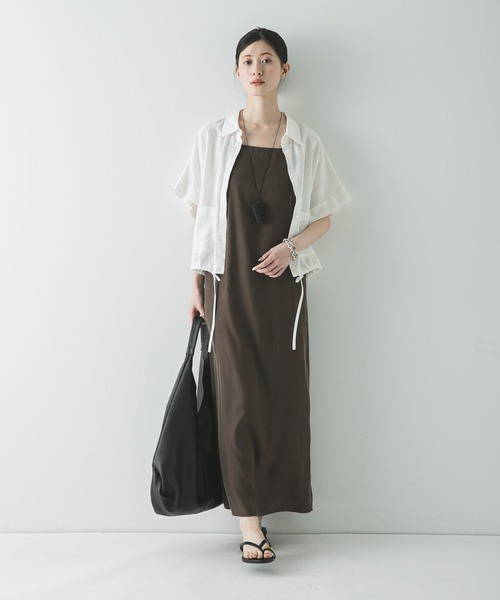 URBAN RESEARCH（アーバンリサーチ）の「ラミーレーヨンハーフスリーブシャツ（シャツ/ブラウス・レディース・ネイビー/ベージュ系その他/ホワイト・FREE）」の20枚目の写真