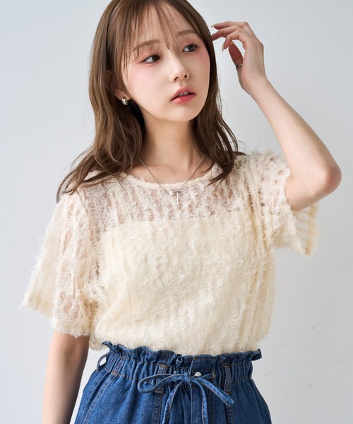 mil（ミル）の「シアーフェザー クロップド トップス【587222】（Tシャツ/カットソー・レディース・アイボリー/ブラック・ONESIZE）」の2枚目の写真