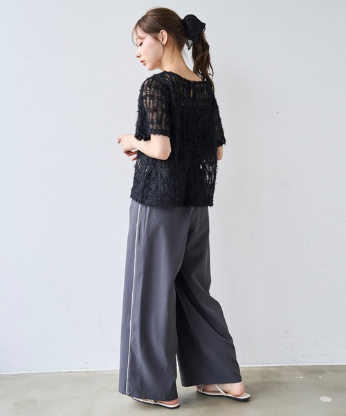 mil（ミル）の「シアーフェザー クロップド トップス【587222】（Tシャツ/カットソー・レディース・アイボリー/ブラック・ONESIZE）」の18枚目の写真