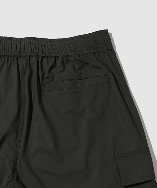 NAVY(ネイビー)の「SARARI 接触冷感 極冷UVカット カーゴショートパンツ(その他パンツ・メンズ・ブラック/チャコールグレー・XL/L/M)」の13枚目の写真