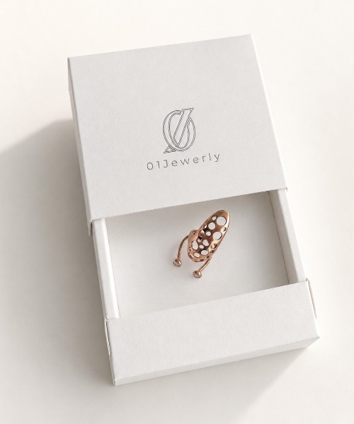 O1Jewerly（オーワンジュエリー）の「【O1jewelry オーワンジュエリー】 レディースリング シルバー925 淡水パール ファランジリング ネイルリング（リング・レディース・ゴールド/シルバー/ピンクゴールド・S/L）」の13枚目の写真