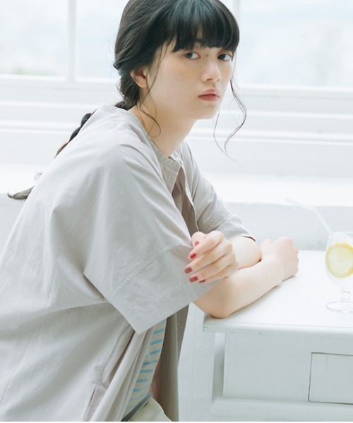オローネ(オローネ)の「ファインダーロングロングシャツ“5分袖”(シャツ/ブラウス・レディース・グレー/ブラック系その他・FREE)」の13枚目の写真