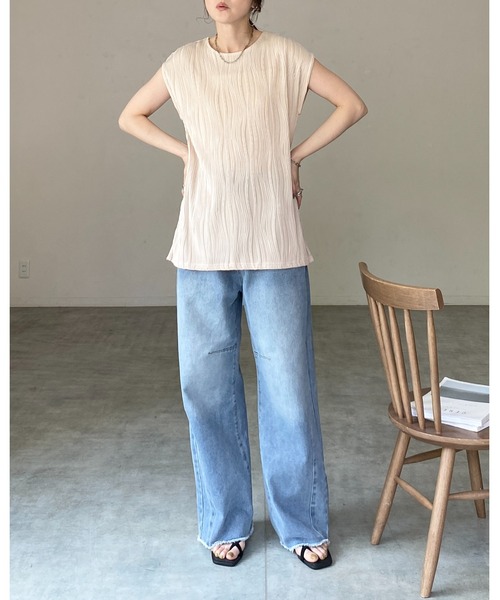 She's Closet（シーズクローゼット）の「ピンタック プリーツ フレンチスリーブ クルーネック プルオーバー トップス（Tシャツ/カットソー・レディース・アイボリー/ブラウン/ブラック・FREE）」の12枚目の写真