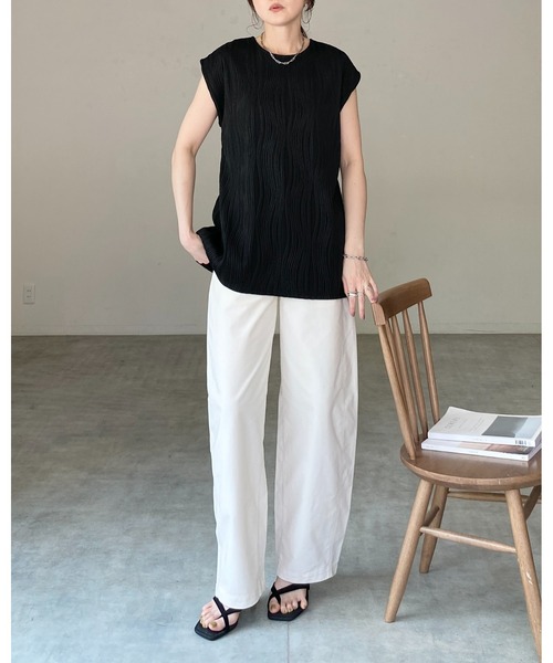 She's Closet（シーズクローゼット）の「ピンタック プリーツ フレンチスリーブ クルーネック プルオーバー トップス（Tシャツ/カットソー・レディース・アイボリー/ブラウン/ブラック・FREE）」の15枚目の写真
