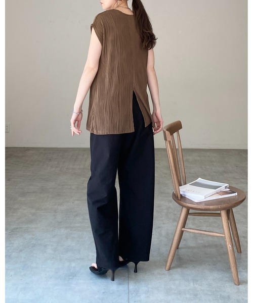 She's Closet（シーズクローゼット）の「ピンタック プリーツ フレンチスリーブ クルーネック プルオーバー トップス（Tシャツ/カットソー・レディース・アイボリー/ブラウン/ブラック・FREE）」の20枚目の写真