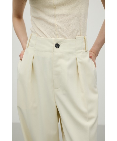 STYLEMIXER(スタイルミキサー)の「バックタックワイドパンツ(スラックス・レディース・ブラック/アイボリー/ブラウン・MEDIUM/SMALL)」の10枚目の写真