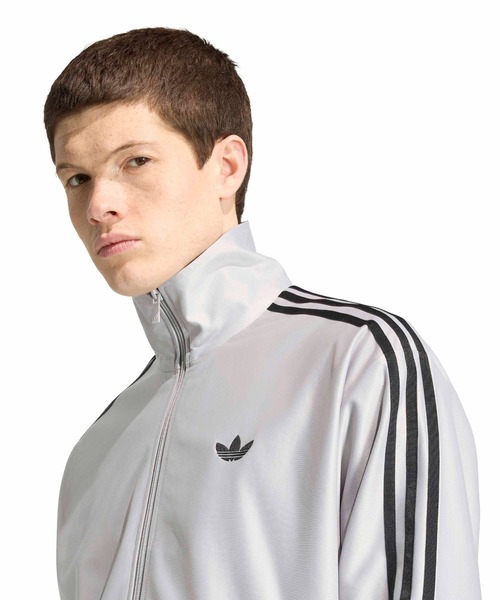 adidas(アディダス)の「adidas FIREBIRD METALLIC TRACK TOP / アディダス ファイヤーバード メタリック トラックトップ(ジャージ・メンズ・グレー・L/M/S/3XL/XXL/XL)」の2枚目の写真