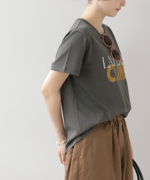JOURNAL STANDARD relume(ジャーナルスタンダード レリューム)の「CLINEポップロゴTEE(Tシャツ/カットソー・レディース・ライトグリーン/チャコールグレー/ホワイト・FREE)」の7枚目の写真