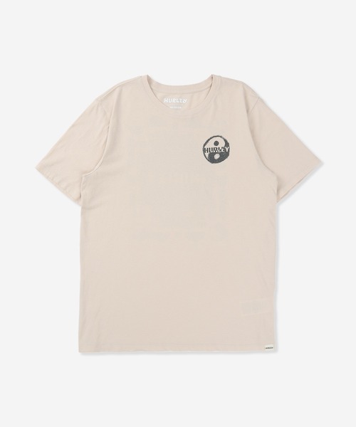 Hurley (ハーレー)の「【Hurley:ハーレー】バックプリントTシャツ WINDOW OF SAND SS(Tシャツ/カットソー・メンズ・ブルー/ベージュ・LARGE/MEDIUM/SMALL)」の3枚目の写真