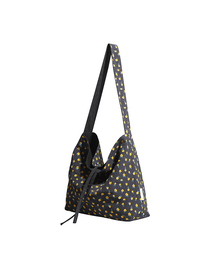 SOCHARMING（ソーチャーミング）の「Solid Color Reversible Shoulder Bag - Sunlit Floret 3 colors（エコバッグ/サブバッグ）」