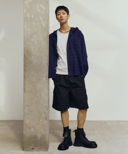 MINDBRIDGE(マインドブリッジ)の「ワイドワンタックカーゴハーフパンツ - 2カラー(その他パンツ・メンズ・ブラック/ベージュ・36/34/32/30)」の4枚目の写真
