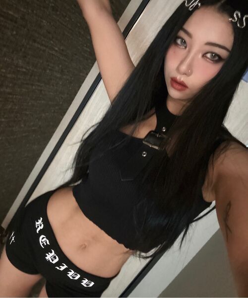 REPIVV(レピヴ)の「Logo Micro Shorts (Black)(その他パンツ・レディース・その他・FREE)」の5枚目の写真