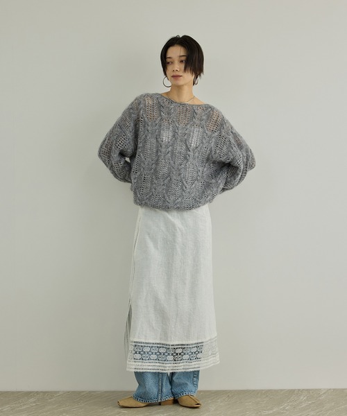 SALON adam et rope'（サロン アダム エ ロペ）の「シアーモヘアケーブルプルオーバー（ニット/セーター・レディース・サックスブルー/オフホワイト/ピンク系その他2/グレー・FREE）」の5枚目の写真