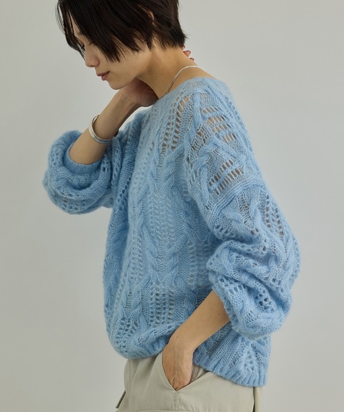SALON adam et rope'（サロン アダム エ ロペ）の「シアーモヘアケーブルプルオーバー（ニット/セーター・レディース・サックスブルー/オフホワイト/ピンク系その他2/グレー・FREE）」の15枚目の写真