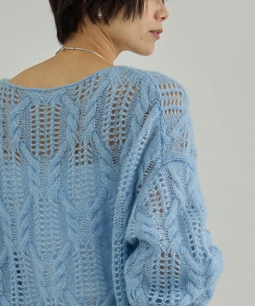 SALON adam et rope'（サロン アダム エ ロペ）の「シアーモヘアケーブルプルオーバー（ニット/セーター・レディース・サックスブルー/オフホワイト/ピンク系その他2/グレー・FREE）」の16枚目の写真