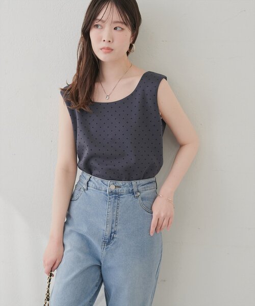 natural couture(ナチュラルクチュール)の「前後2WAY柄タンクトップ(タンクトップ・レディース・オフホワイト/ブラック/チャコールグレー・FREE)」の11枚目の写真