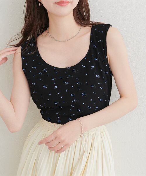 natural couture(ナチュラルクチュール)の「前後2WAY柄タンクトップ(タンクトップ・レディース・オフホワイト/ブラック/チャコールグレー・FREE)」の14枚目の写真