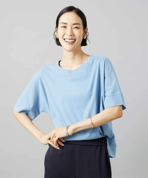 MICHEL KLEIN(ミッシェル・クラン)の「袖口アクセントプルオーバー(Tシャツ/カットソー・レディース・ダークインディゴブルー/ホワイト/ネイビー・38)」の4枚目の写真
