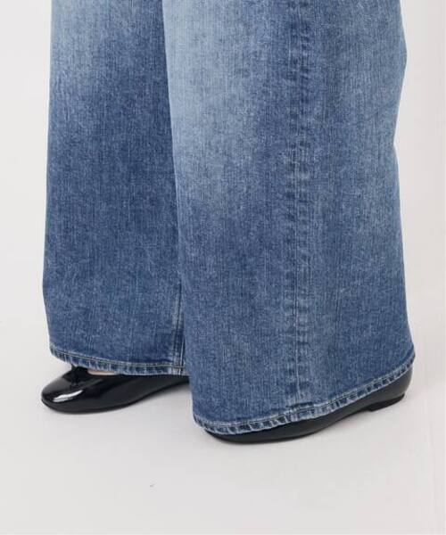 IENA(イエナ)の「《追加》YANUK/ヤヌーク 別注 MARY Baggy straight デニムパンツ(デニムパンツ・レディース・ブルー・22/23/24/25/26)」の16枚目の写真