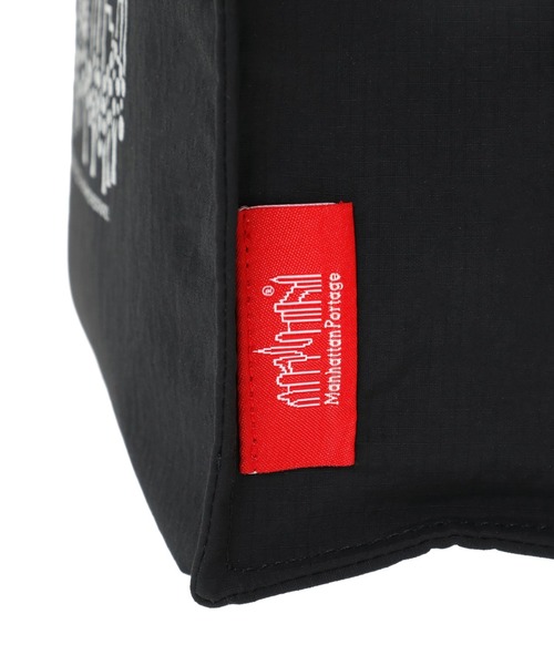 Manhattan Portage(マンハッタンポーテージ)の「THE RAMBO SHOULDER BAG RIPSTOP TASLAN CCC(ショルダーバッグ・メンズ・ブラック・SMALL)」の9枚目の写真