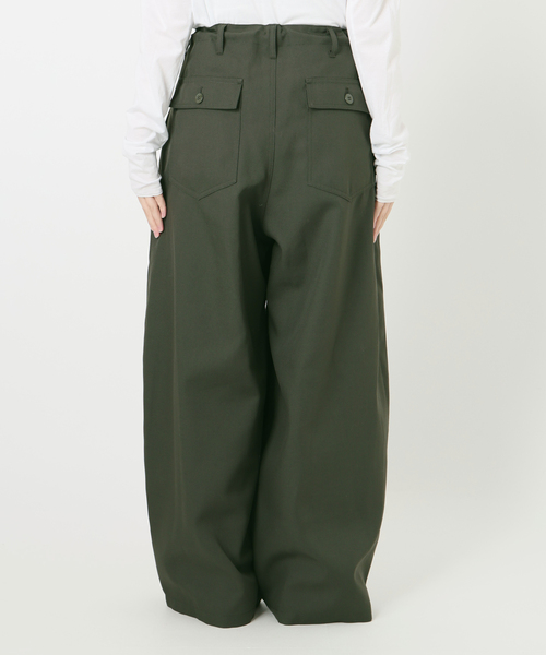 IENA LA BOUCLE(イエナラブークル)の「《追加》IENA LA BOUCLE ブライトギャバイージーバルーンパンツ(その他パンツ・レディース・カーキ/ベージュ系その他・38/36)」の20枚目の写真