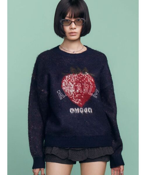 EMODA(エモダ)の「ストロベリージャガードニット(ニット/セーター・レディース・ネイビー・FREE)」の1枚目の写真