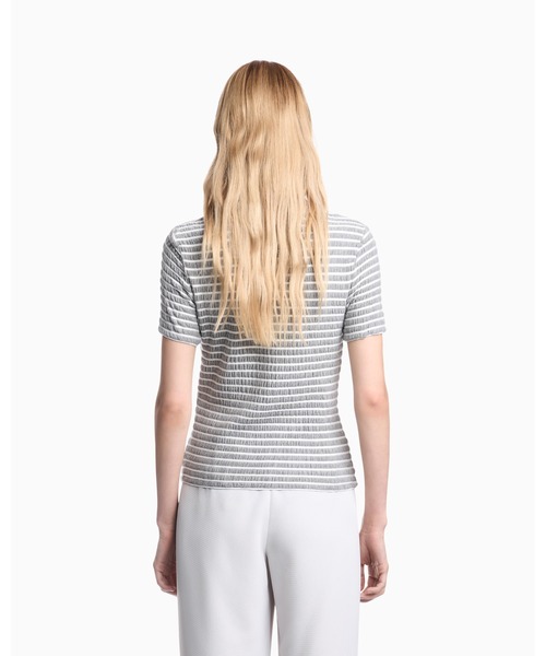 EMPORIO ARMANI（エンポリオアルマーニ）の「【エンポリオ アルマーニ】CAPSULE SIGNATURE 半袖Tシャツ ジャカードジャージー エンボスボーダー（Tシャツ/カットソー・レディース・ブルー系その他/グレー系その他・LARGE/MEDIUM/SMALL/X-SMALL）」の5枚目の写真