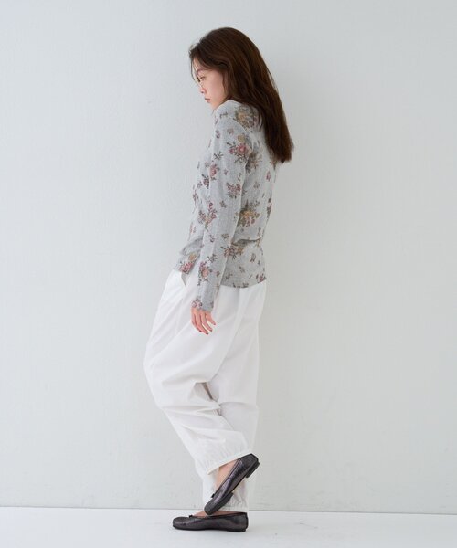 Omekashi（オメカシ）の「【5色展開/花柄・レース】フラワープリント/起毛レースヘンリーカットソー（Tシャツ/カットソー・レディース・ブラック/グレー/オフホワイト/ホワイト系その他/ブラック系その他・FREE）」の13枚目の写真
