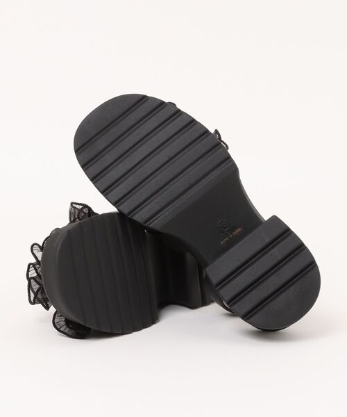 apres jour（アプレジュール）の「シアーフリルサンダル（パンプス・レディース・アイボリー/ブラック・LARGE/SMALL/MEDIUM）」の3枚目の写真