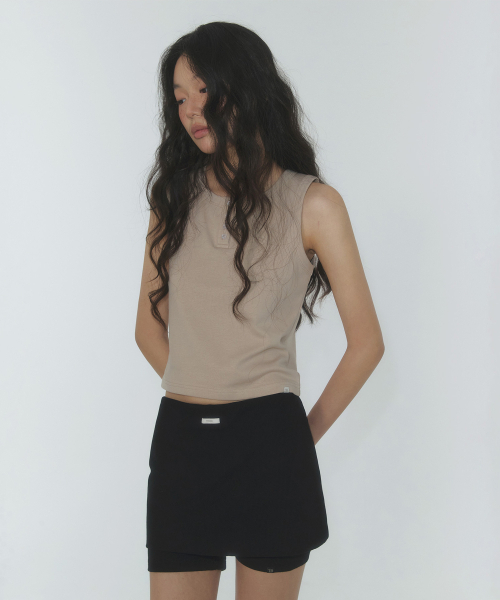 TWEE(トゥウィー)の「エリンベーシックヘンリーネックスリーブレス(Tシャツ/カットソー・レディース・アイボリー/オリーブ/Beige・FREE)」の14枚目の写真