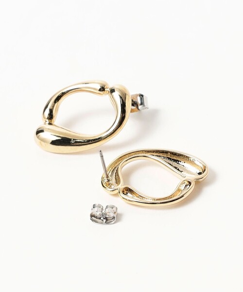 BEAMS HEART(ビームスハート)の「ニュアンス フープ ピアス(ピアス(両耳用)・レディース・シルバー/ゴールド・ONE SIZE)」の4枚目の写真