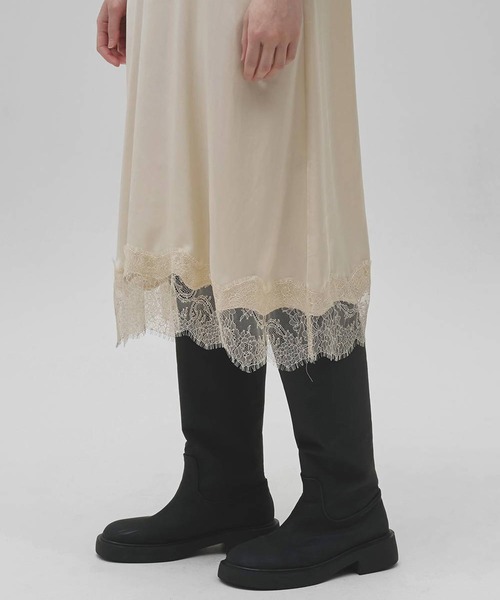 TODAYFUL（トゥデイフル）の「[TODAYFUL/トゥデイフル]Satin Lace Dress/サテンレースキャミワンピース（ワンピース・レディース・ブラック/ホワイト・36/38）」の4枚目の写真
