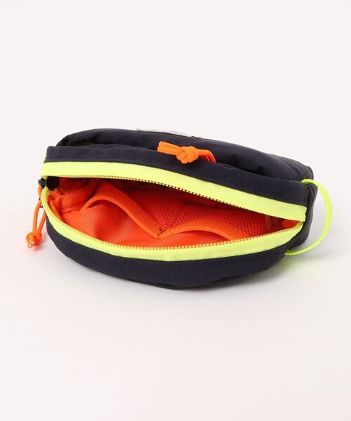 COBMASTER(コブマスター)の「COB-PADDED MULTI POUCH S(ボディバッグ/ウエストポーチ・メンズ・ブラック/ネイビー/オレンジ・FREE)」の8枚目の写真