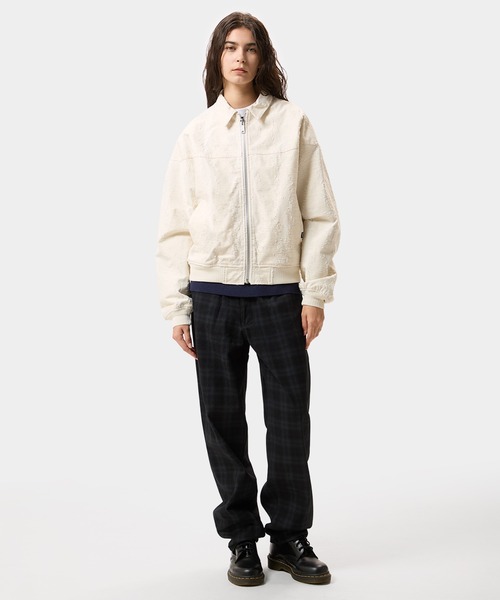HUF(ハフ)の「89 OVAL BOMBER JACKET(ブルゾン・メンズ・ナチュラル/ネイビー・XL/L/M/S)」の14枚目の写真