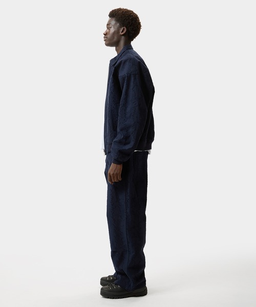 HUF(ハフ)の「89 OVAL BOMBER JACKET(ブルゾン・メンズ・ナチュラル/ネイビー・XL/L/M/S)」の17枚目の写真