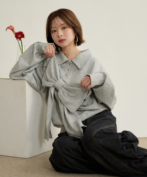 mideal(マイディール)の「ribbon design glitter polo sweat / リボンデザイングリッターポロスウェット(スウェット・レディース・ブラック/ボルドー/グレー・FREE)」の11枚目の写真