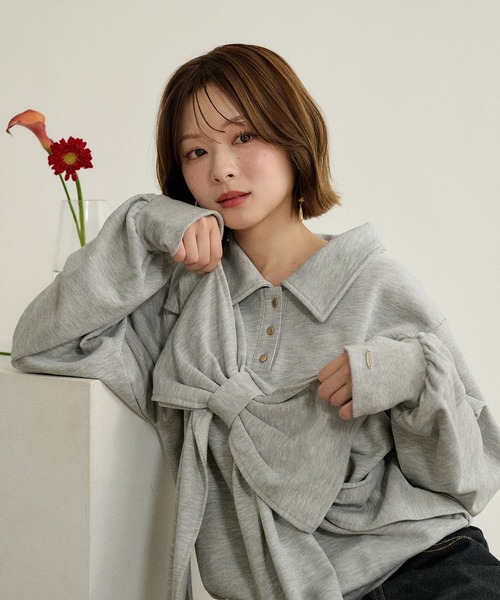 mideal(マイディール)の「ribbon design glitter polo sweat / リボンデザイングリッターポロスウェット(スウェット・レディース・ブラック/ボルドー/グレー・FREE)」の12枚目の写真