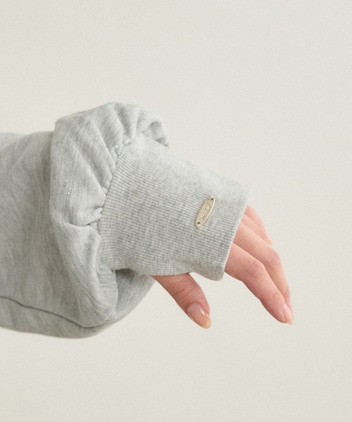 mideal(マイディール)の「ribbon design glitter polo sweat / リボンデザイングリッターポロスウェット(スウェット・レディース・ブラック/ボルドー/グレー・FREE)」の18枚目の写真