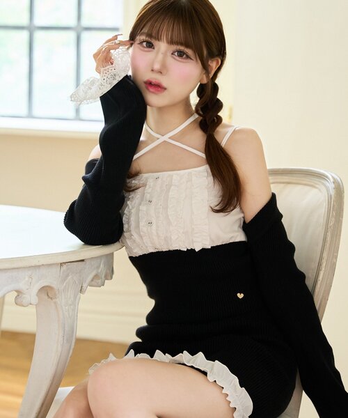 Belle Charme(ベルシャルム)の「【Belle Charme】Frill RibKnit Set up(ワンピース・レディース・ベージュ/ブラック/トップグレー・FREE)」の4枚目の写真