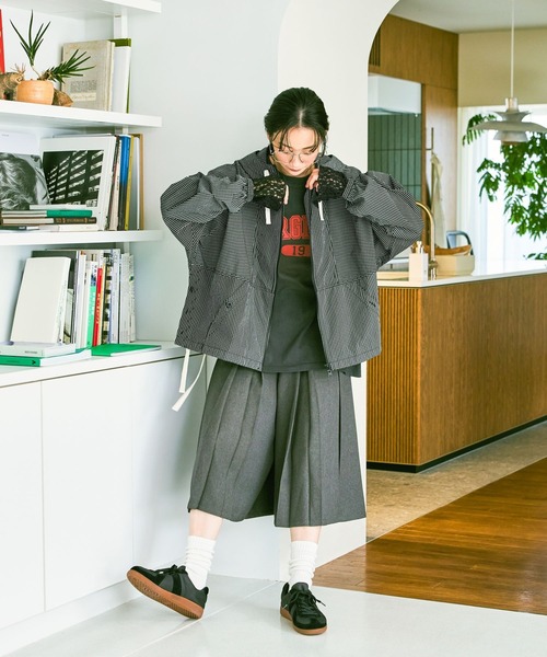 niko and...(ニコアンド)の「フロントプリーツハーフパンツ(その他パンツ・レディース・ブラウン/チャコール・MEDIUM/LARGE)」の6枚目の写真
