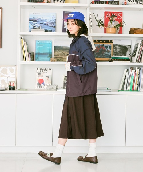 niko and...(ニコアンド)の「フロントプリーツハーフパンツ(その他パンツ・レディース・ブラウン/チャコール・MEDIUM/LARGE)」の11枚目の写真