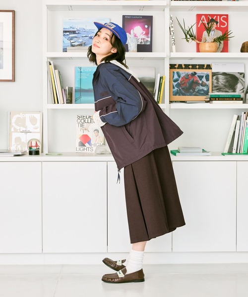 niko and...(ニコアンド)の「フロントプリーツハーフパンツ(その他パンツ・レディース・ブラウン/チャコール・MEDIUM/LARGE)」の12枚目の写真