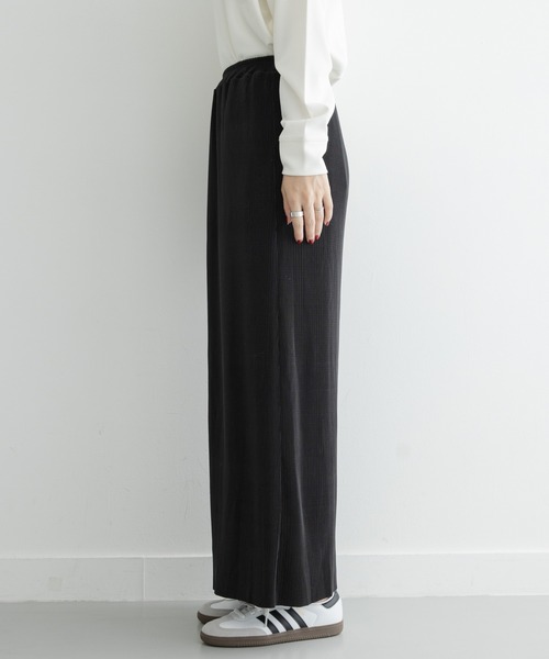 URBAN RESEARCH Sonny Label(アーバンリサーチサニーレーベル)の「高密度マイクロプリーツイージースカート(スカート・レディース・ドット/ブラック・FREE)」の18枚目の写真