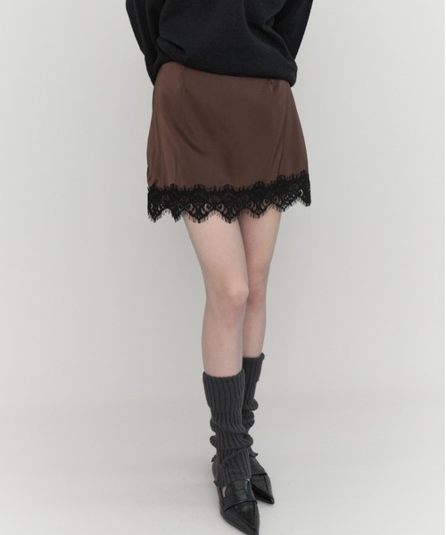 Rohwel(ローウェル)の「Satin Lace Mini Skirt / サテンレースミニスカート(スカート・レディース・その他1/ブラウン/ブラック・FREE)」の18枚目の写真