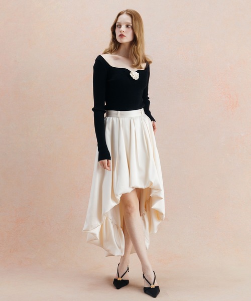 EIMY ISTOIRE(エイミーイストワール)の「ROSE RIB KNIT TOPS(ニット/セーター・レディース・ブラック/チャコールグレー/レッド/アイボリー・FREE)」の9枚目の写真