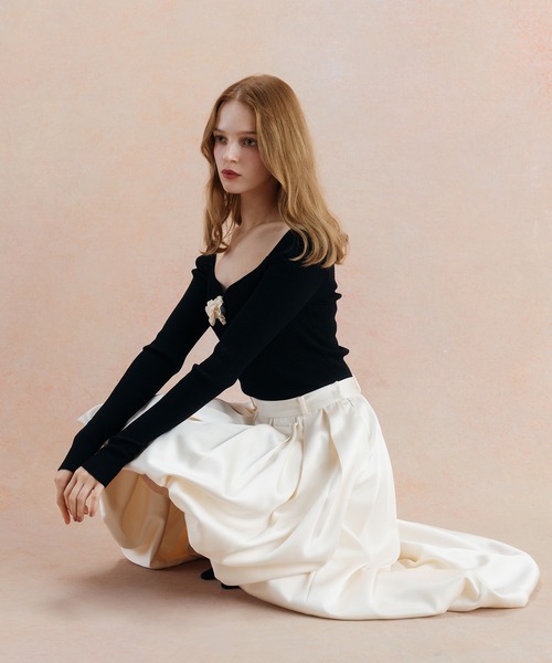 EIMY ISTOIRE(エイミーイストワール)の「ROSE RIB KNIT TOPS(ニット/セーター・レディース・ブラック/チャコールグレー/レッド/アイボリー・FREE)」の10枚目の写真