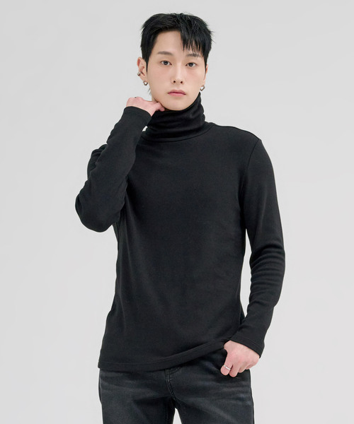 CHASECULT(チェイスカルト)の「ユニセックス ESSENTIALS タートルネック 裏起毛長袖Tシャツ-FFZU5102D03(Tシャツ/カットソー・レディース・ブラック・90/100/95/105)」の1枚目の写真