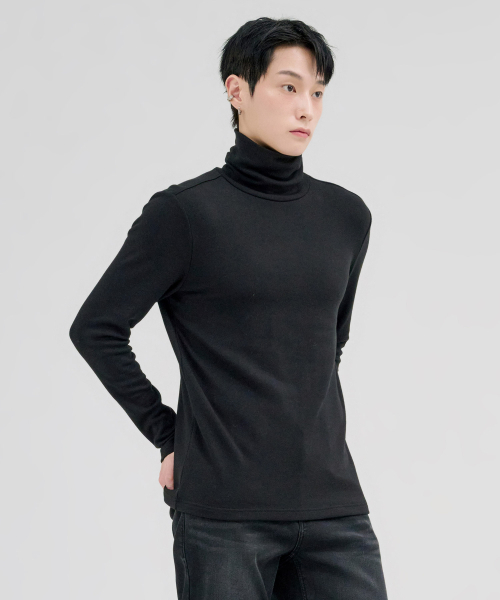 CHASECULT(チェイスカルト)の「ユニセックス ESSENTIALS タートルネック 裏起毛長袖Tシャツ-FFZU5102D03(Tシャツ/カットソー・レディース・ブラック・90/100/95/105)」の3枚目の写真