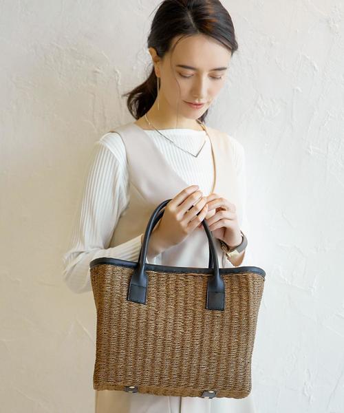green label relaxing(グリーンレーベルリラクシング)の「CB クラシックかごトートバッグ(かごバッグ・レディース・オフホワイト/ブラック/ダークブラウン・FREE)」の3枚目の写真